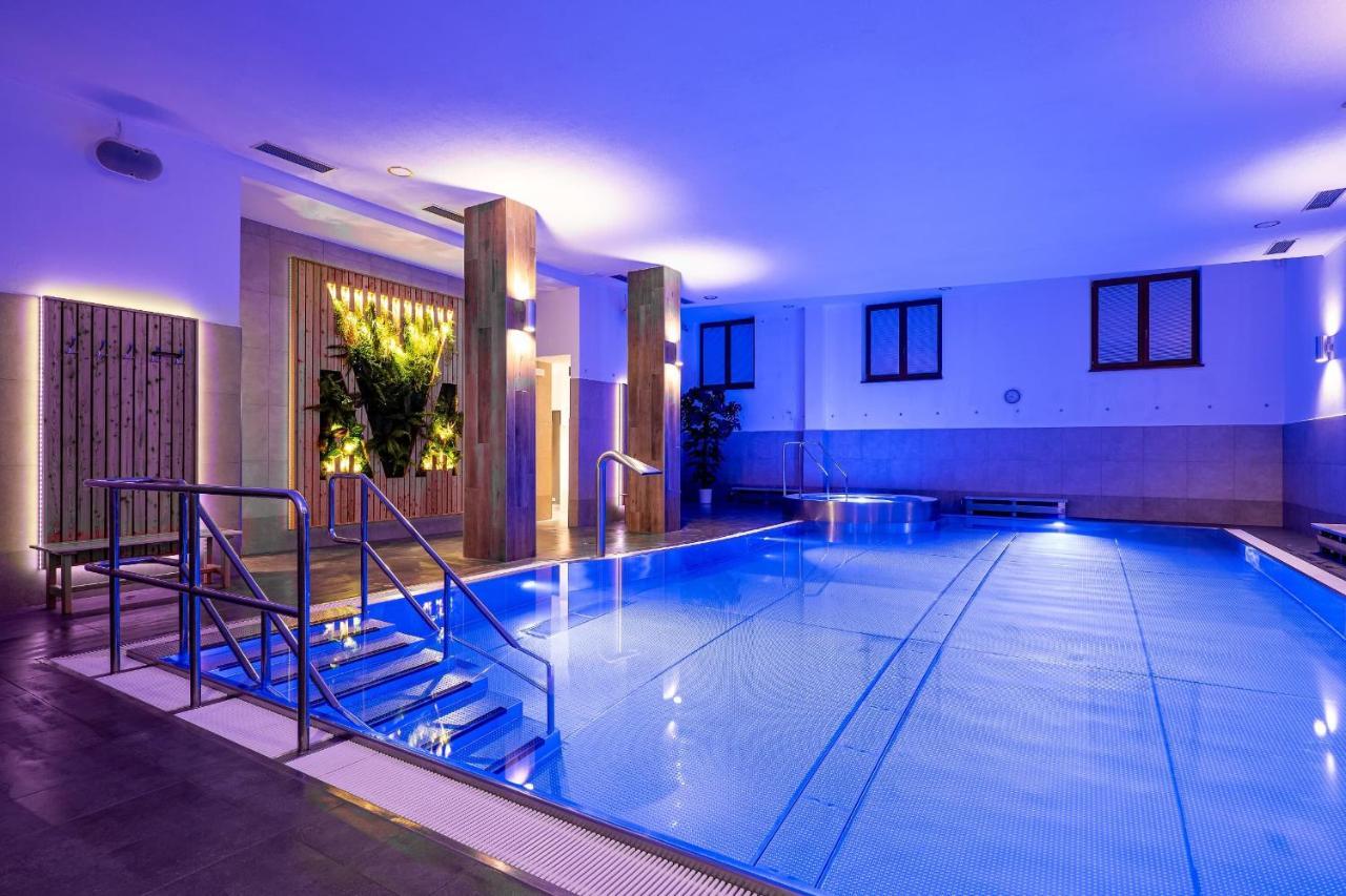 Wellness Hotel Pod Kycmolem Horní Lomná Buitenkant foto